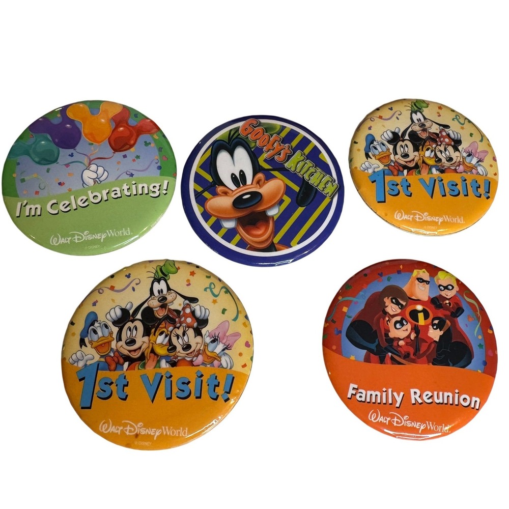 Disney Button Pins Lot 5 Walt Disney World 1st Visit Family Reunion Goofys‎
